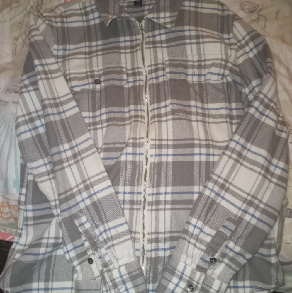 Long sleeve zip up